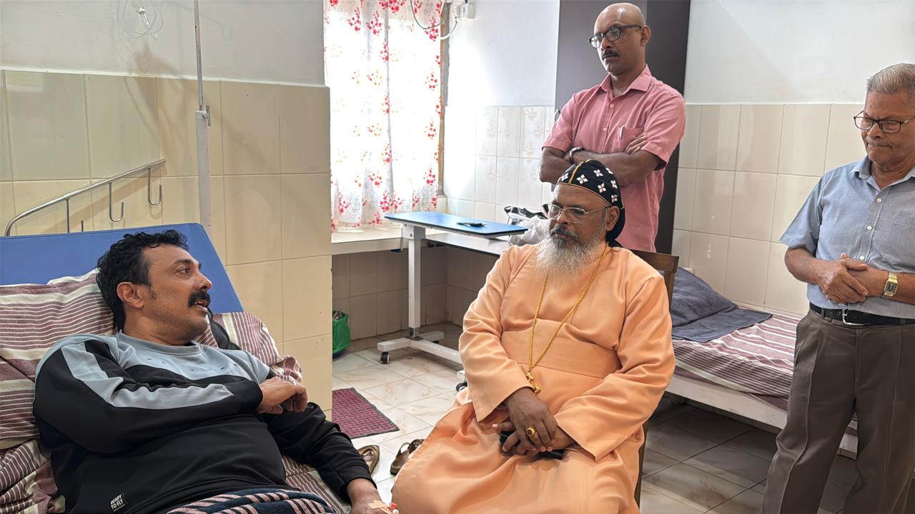 തെരഞ്ഞെടുപ്പ് പരാജയത്തിൻ്റെ പേരിൽ മർദ്ദനം ഏറ്റ കോൺഗ്രസ് നേതാവ് ജോസ്.കെ. ജോർജിനെ ഓർത്തഡോക്സ് സഭ ചെങ്ങന്നൂർ ഭദ്രാസനാധിപൻ ആശുപത്രിയിൽ സന്ദർശിച്ചു